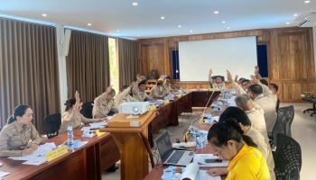 ประชุมสภาฯ องค์การบริหารส่วนตำบลข้าวสาร สมัยสามัญที่ 2