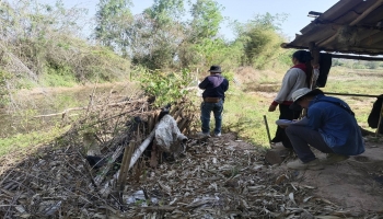 สำรวจความเสียหายลำห้วยงาว เพื่อทำการประเมินความเสียหายในพื้นที่ของ บ้านหินตั้ง หมู่ที่ 5 และบ้านโคกกลาง หมู่ที่ 8
