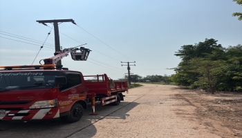 งานไฟฟ้า กองช่าง องค์การบริหารส่วนตำบลข้าวสาร ได้ทำการตรวจสอบ ปรับปรุงซ่อมแซม ไฟฟ้าสาธารณะ เพื่อเพิ่มประสิทธิภาพในการใช้งาน ในเขตพื้นที่ บ้านทรายทอง (คุ้มน้อย)หมู่ 9